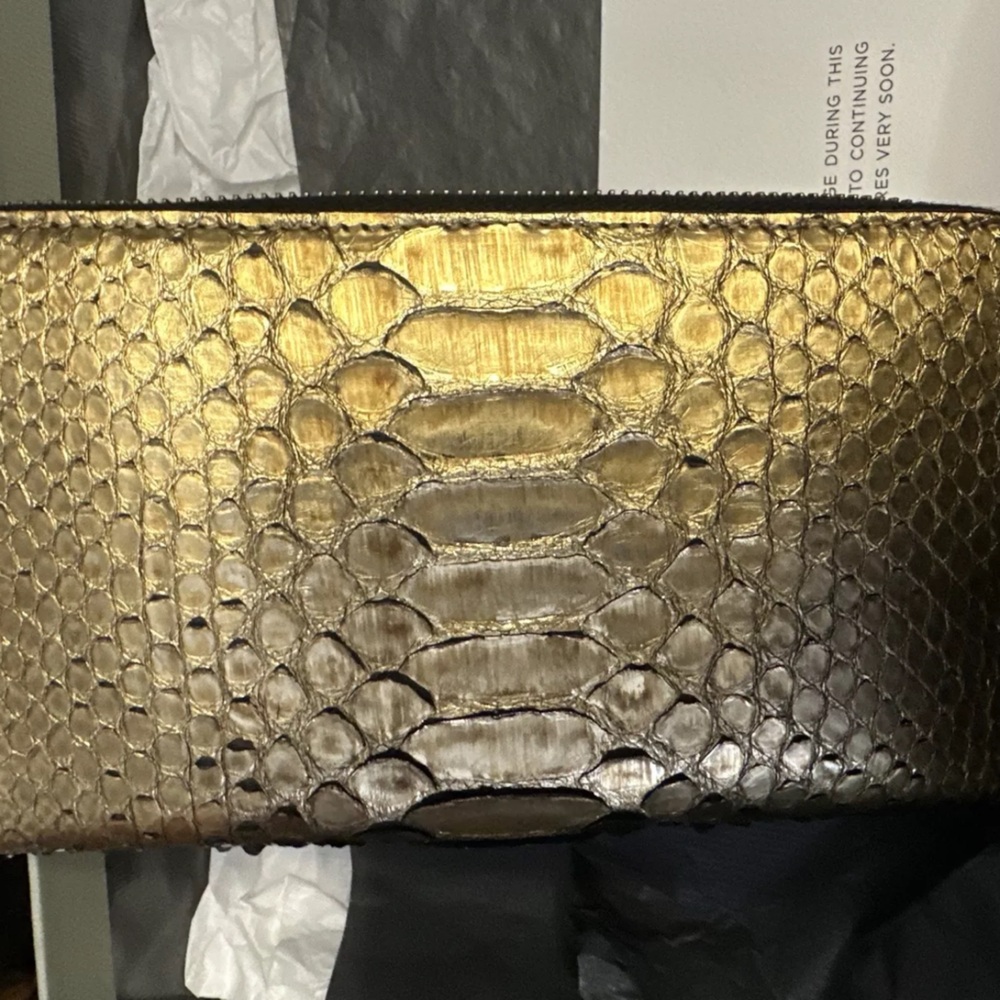 Tom Ford limited edition pre owned gold python Waller. This  comes with the box.